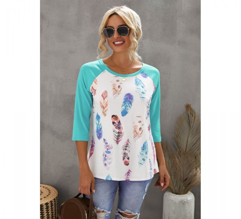 Green Feather Print 3/4 Raglan Sleeve Top